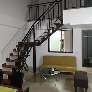 Hermoso Departamento Con Parqueadero Gratuito Medellín